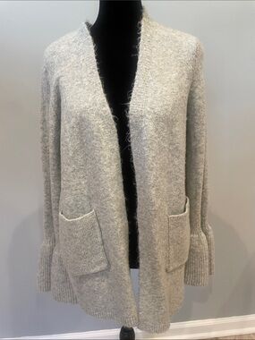 Light Gray Open-Front Women’s Sweater Cardigan beautful color with pockets